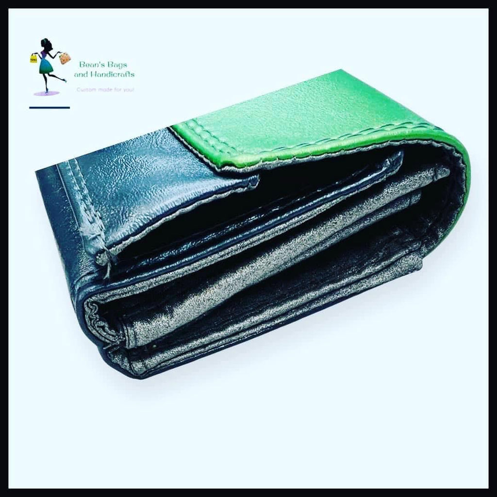 Penny Inn (with Matte Black removable Chain Shoulder Strap)- Previously Loved