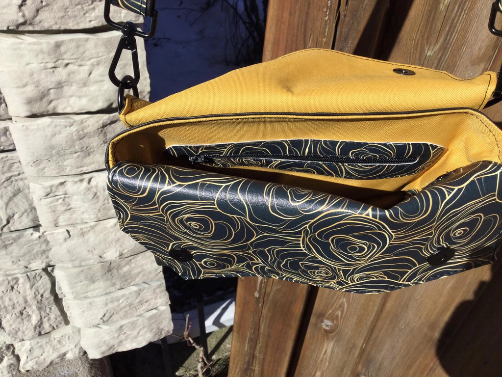 Aviatrix Crossbody - Pin It Up Patterns - PDF Sewing Pattern