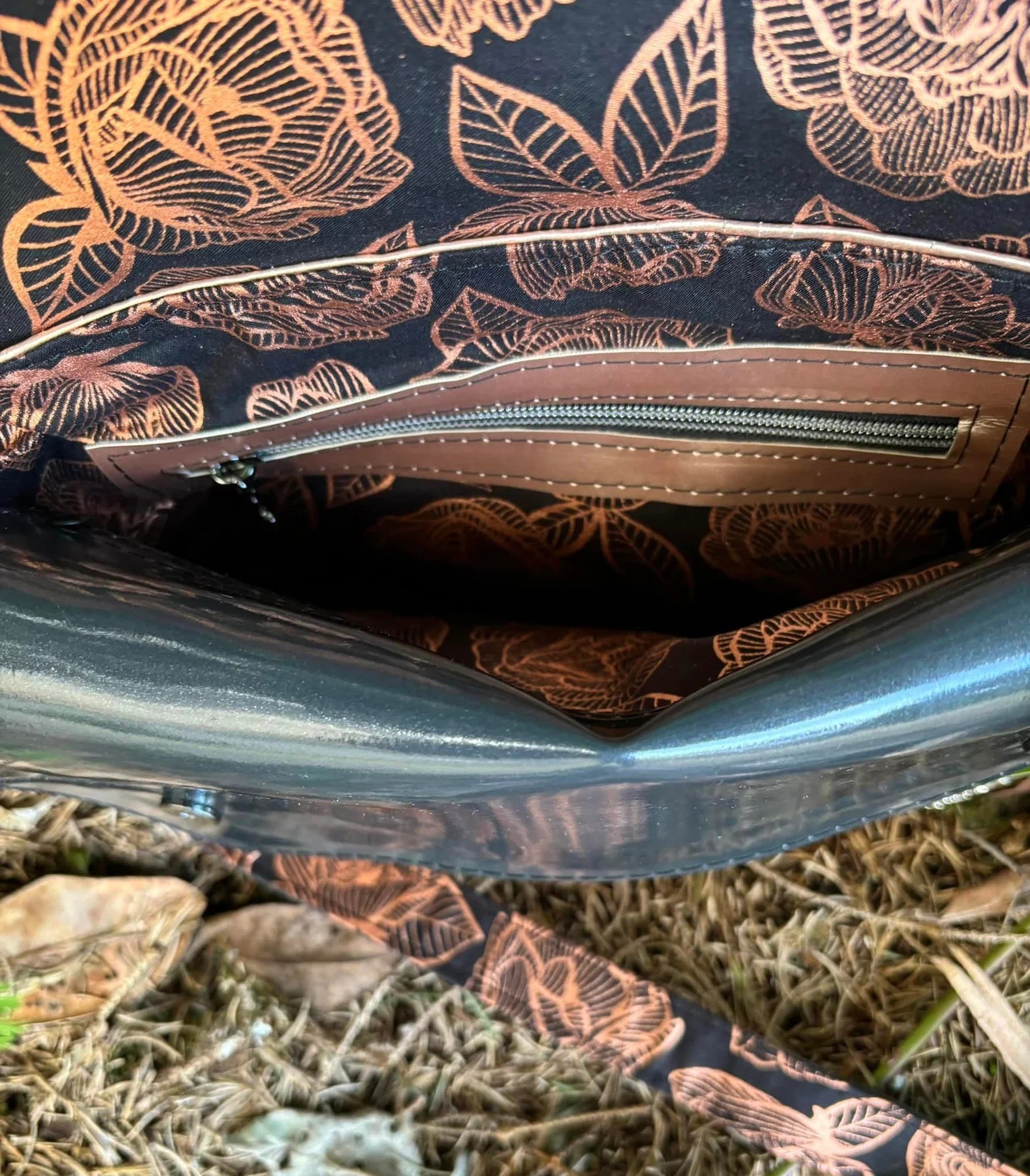 Aviatrix Crossbody - Pin It Up Patterns - PDF Sewing Pattern